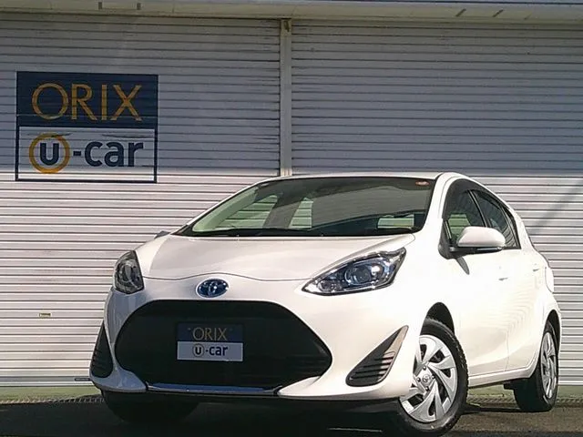 アクア（トヨタ）の車両写真