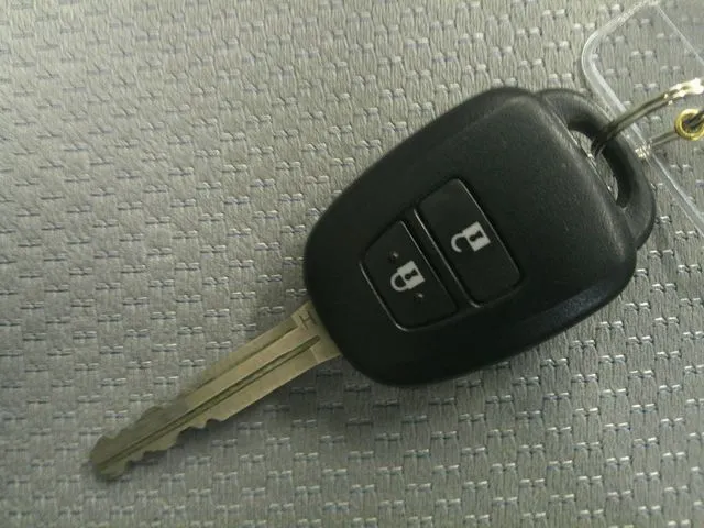 アクア（トヨタ）の車両写真