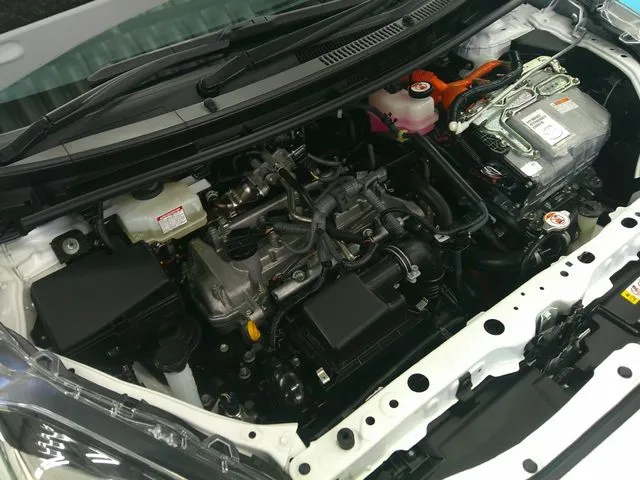 アクア（トヨタ）の車両写真