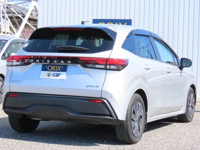 ノート（ニッサン）の車両写真