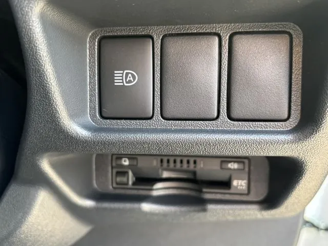 ハイエースバン　４ＷＤ（トヨタ）の車両写真