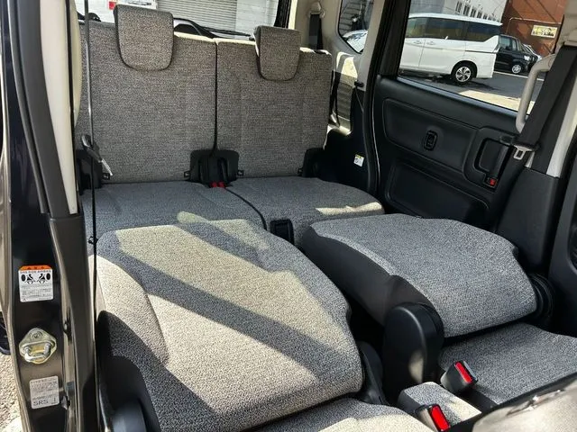 フレアワゴン（マツダ）の車両写真