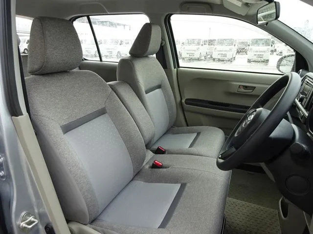 パッソ(トヨタ)の車両写真