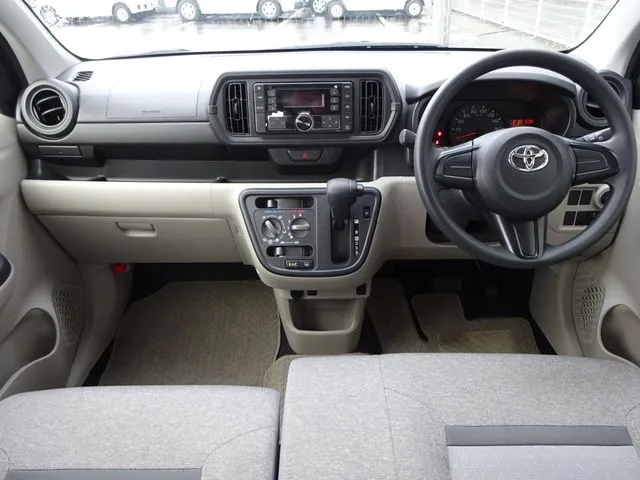 パッソ(トヨタ)の車両写真