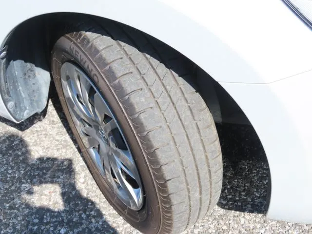 ＭＡＺＤＡ２（マツダ）の車両写真