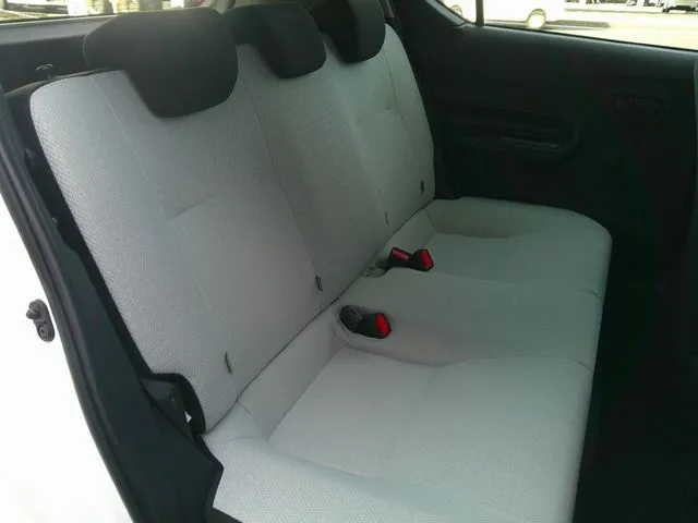 アクア(トヨタ)の車両写真