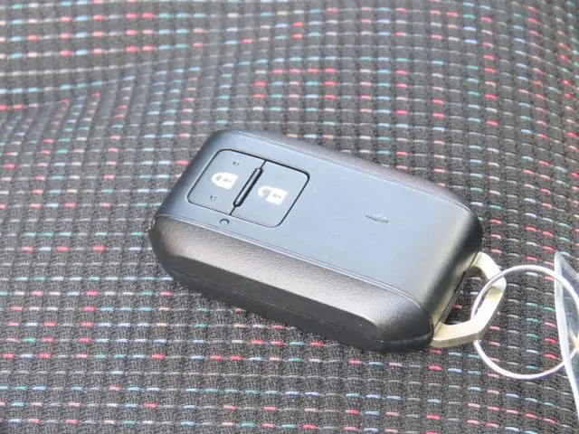 スペーシア（スズキ）の車両写真