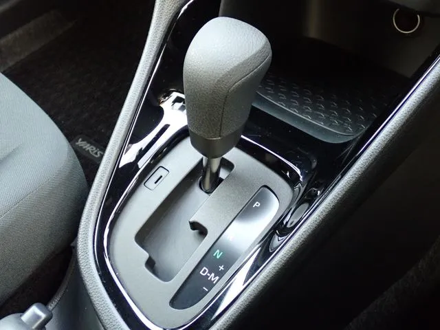 ヤリス（トヨタ）の車両写真