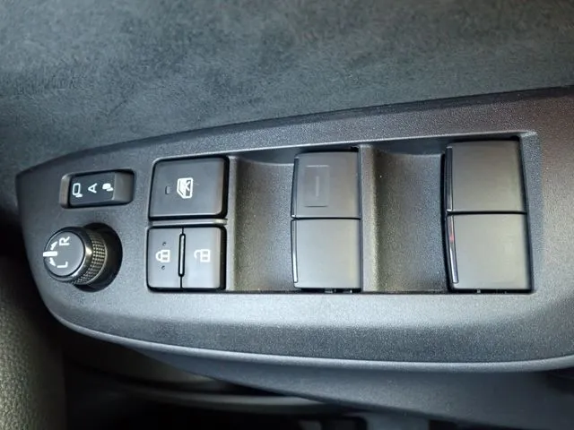 ヤリス（トヨタ）の車両写真