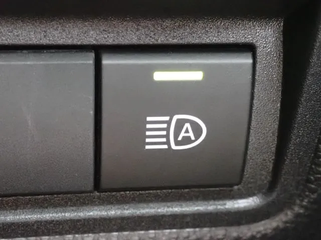 ヤリス（トヨタ）の車両写真