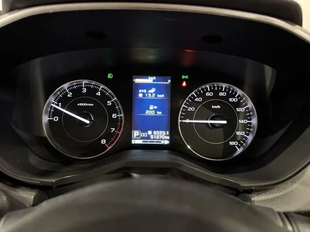 インプレッサＧ４　４ＷＤ（スバル）の車両写真