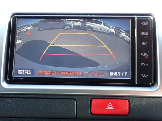 ハイエースバン　２ＷＤ（トヨタ）の車両写真