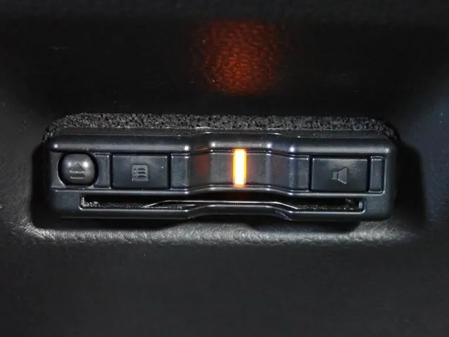 フィット　ｅ：ＨＥＶ（ホンダ）の車両写真