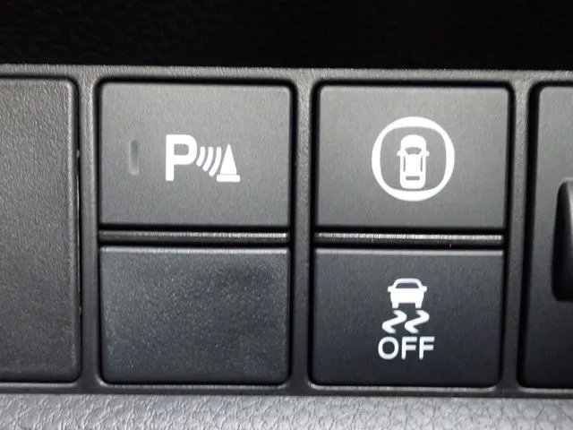 フィット　ｅ：ＨＥＶ（ホンダ）の車両写真