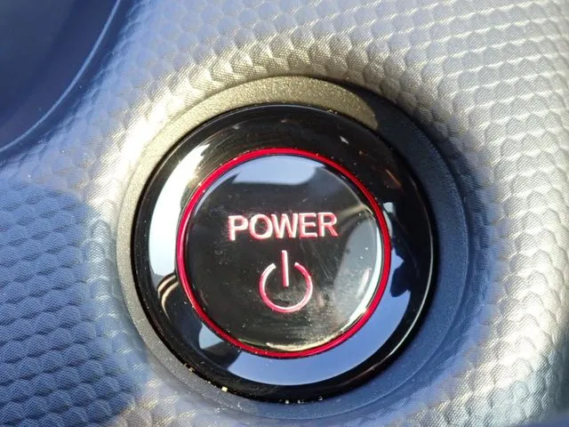 フィット　ｅ：ＨＥＶ（ホンダ）の車両写真