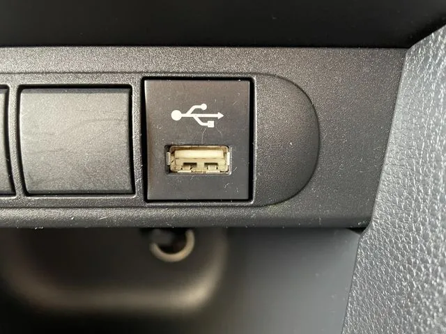 ヤリスクロス ハイブリッド(トヨタ)の車両写真