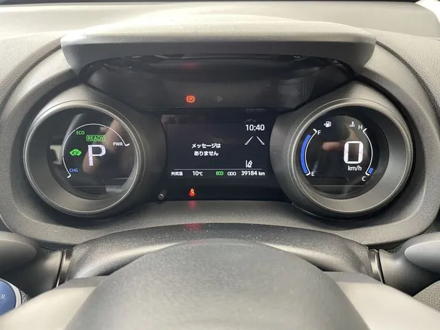 ヤリスクロス ハイブリッド(トヨタ)の車両写真