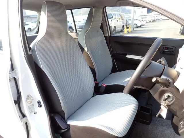 アルト（スズキ）の車両写真