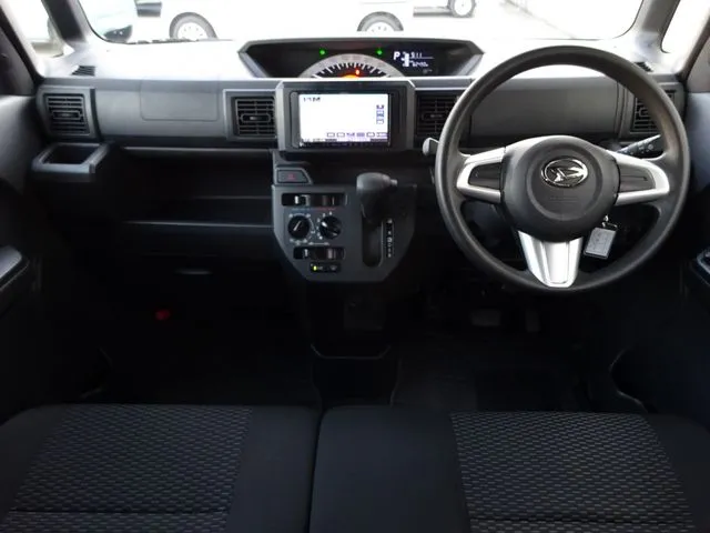 ウェイク(ダイハツ)の車両写真