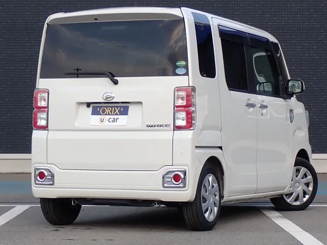 ウェイク(ダイハツ)の車両写真