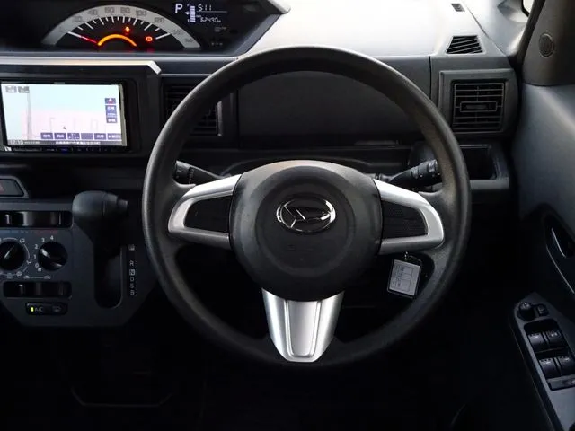 ウェイク(ダイハツ)の車両写真