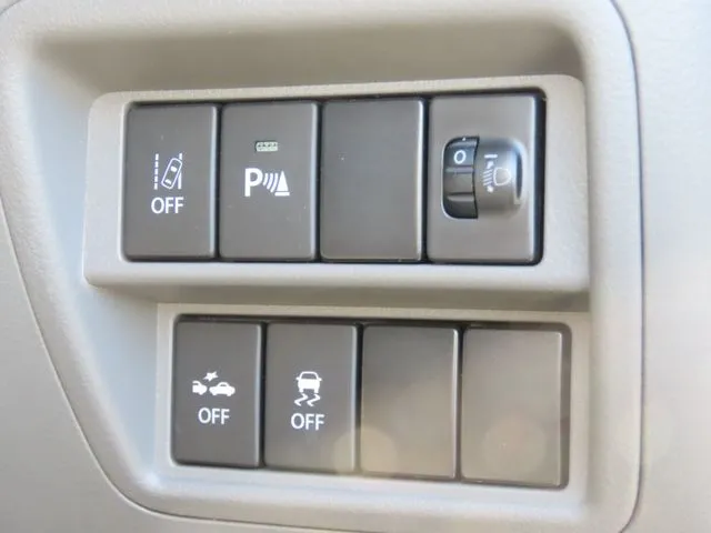 ＮＶ１００クリッパー（ニッサン）の車両写真