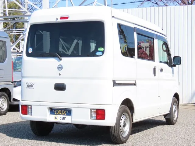 ＮＶ１００クリッパー（ニッサン）の車両写真