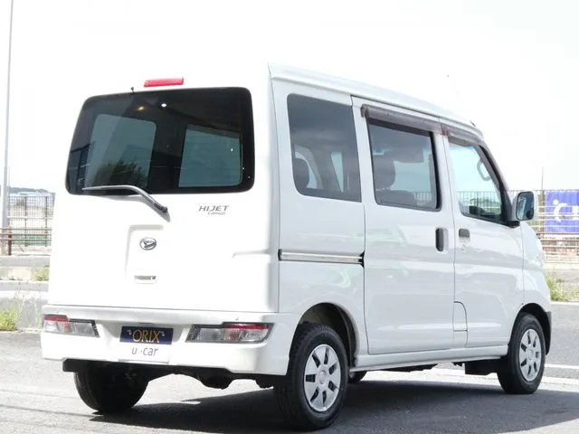 ハイゼットカーゴ(ダイハツ)の車両写真