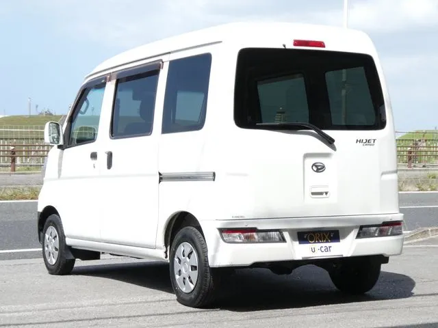 ハイゼットカーゴ(ダイハツ)の車両写真