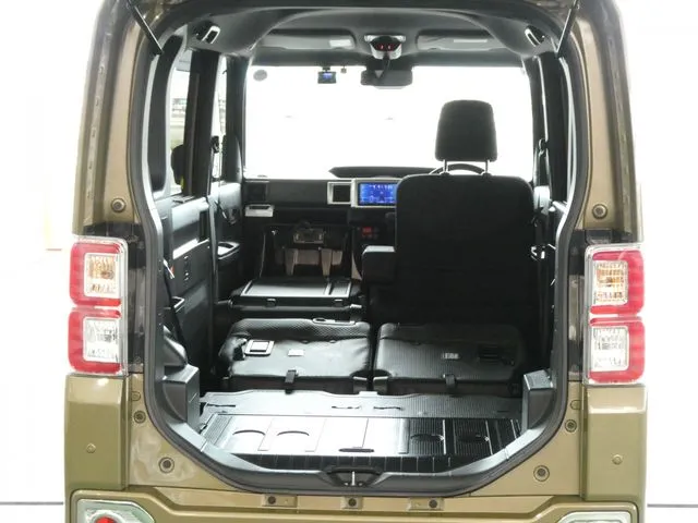 ウェイク（ダイハツ）の車両写真