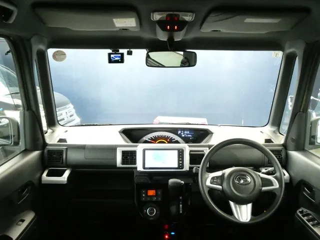 ウェイク（ダイハツ）の車両写真