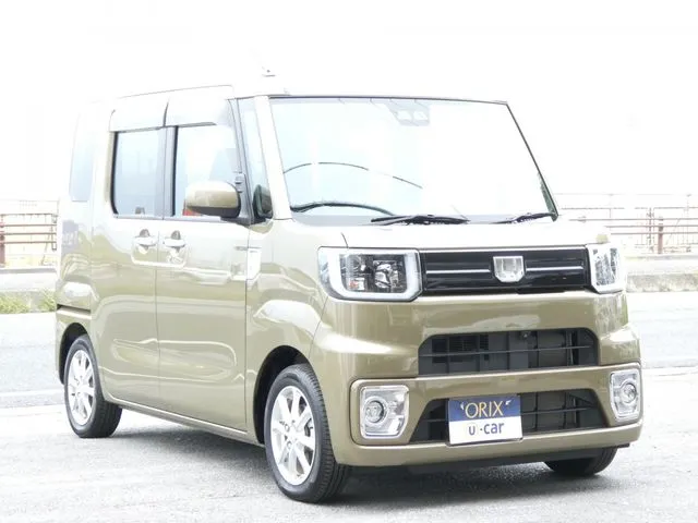 ウェイク（ダイハツ）の車両写真
