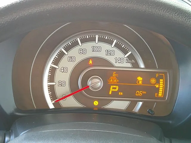 マツダ キャロル 4WD