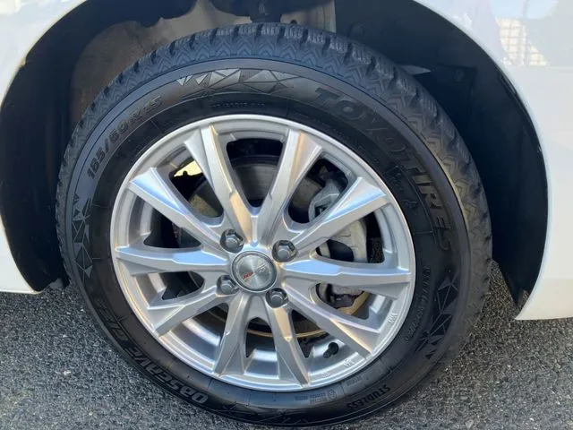 フィット　ｅ：ＨＥＶ（ホンダ）の車両写真