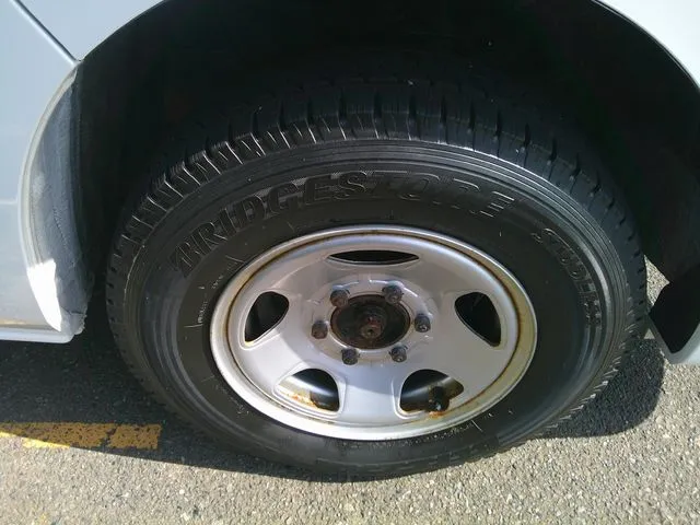 トヨタ　ハイエースバン　４ＷＤ