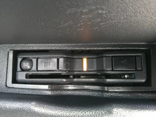 トヨタ　ハイエースバン　４ＷＤ