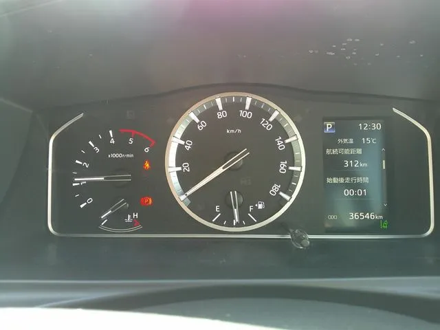 トヨタ　ハイエースバン　４ＷＤ