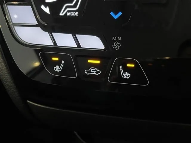 デリカ　ミニ（ミツビシ）の車両写真