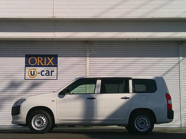 プロボックスバン　４ＷＤ（トヨタ）の車両写真