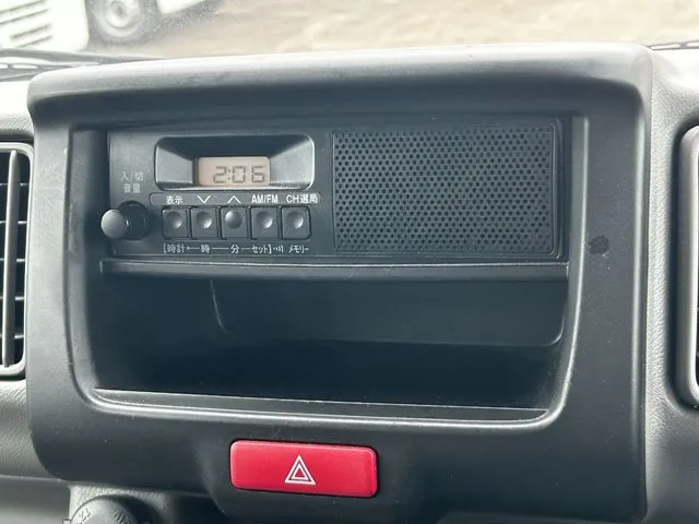 エブリイバン（スズキ）の車両写真