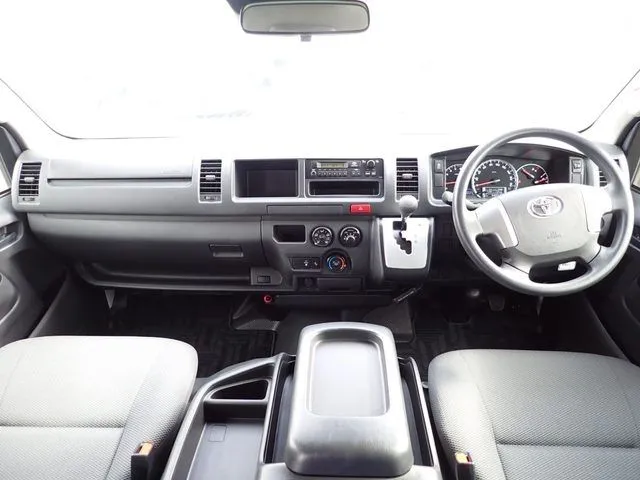 ハイエースワゴン（トヨタ）の車両写真