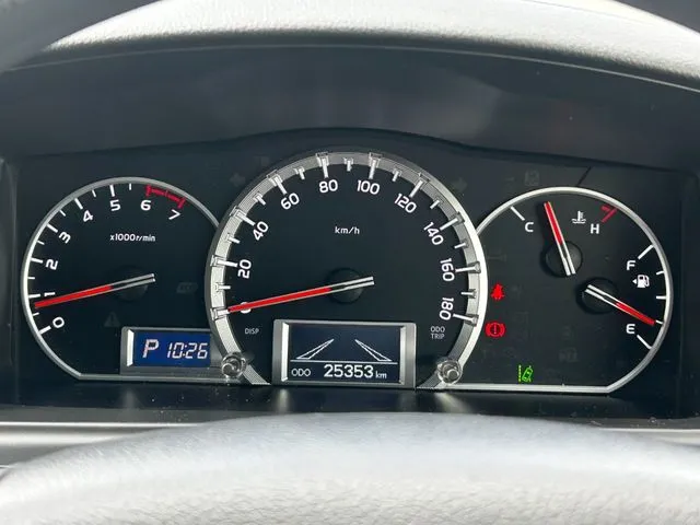 ハイエースバン　１．２５ｔ　２ＷＤ（トヨタ）の車両写真