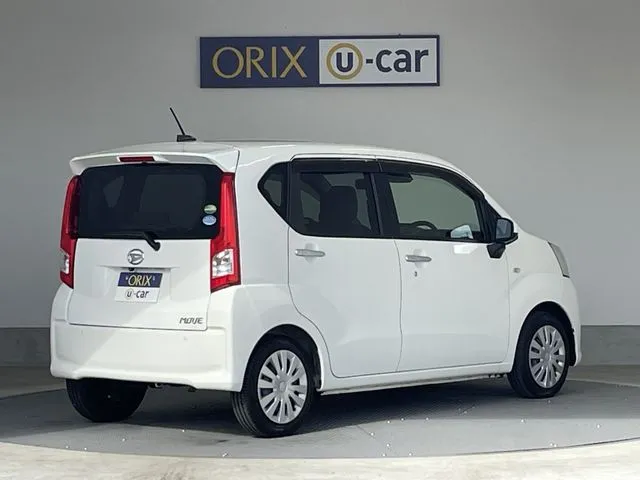 ムーヴ（ダイハツ）の車両写真