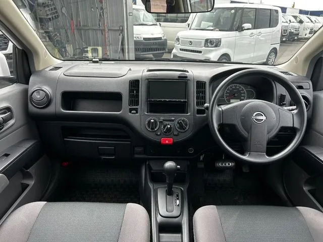 ＡＤ（ニッサン）の車両写真