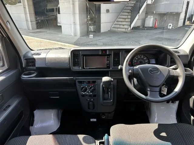 ダイハツ ハイゼットカーゴ