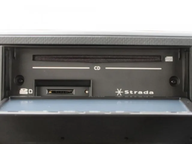 ムーヴ　４ＷＤ（ダイハツ）の車両写真