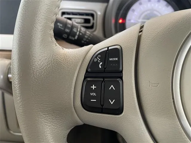 アルト　ラパン（スズキ）の車両写真