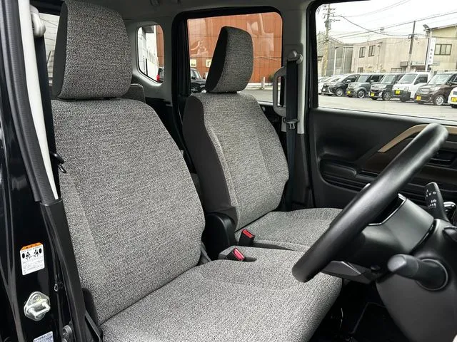 フレアワゴン（マツダ）の車両写真