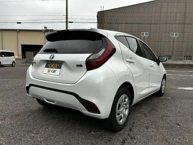 アクア（トヨタ）の車両写真