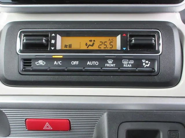 スペーシア　４ＷＤ（スズキ）の車両写真